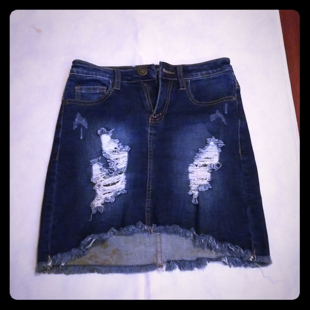 CLOTHES